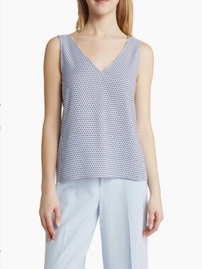 Nordstrom Light Blue Printed V-Neck Sleeveless Tank